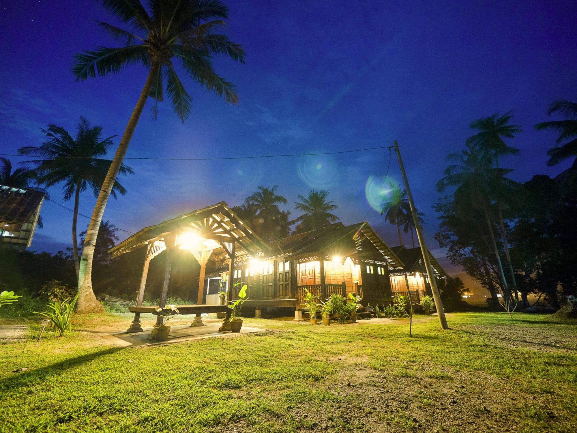 Kampung Tok Lembut Vacation Home Pantai Cenang  Ngoại thất bức ảnh